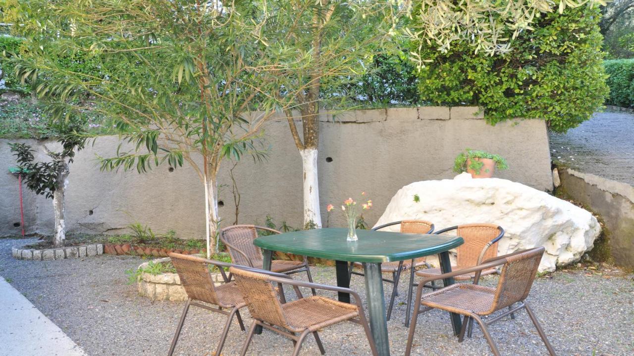 Villa Katerina Apartments Liapades Exterior photo